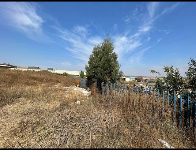 5,531M² VACANT LAND FOR SALE IN AUSTIN VIEW